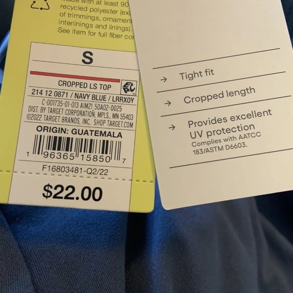 Tight Fit Sporty Cold Shoulder Crop Top - Picture 3 of 6